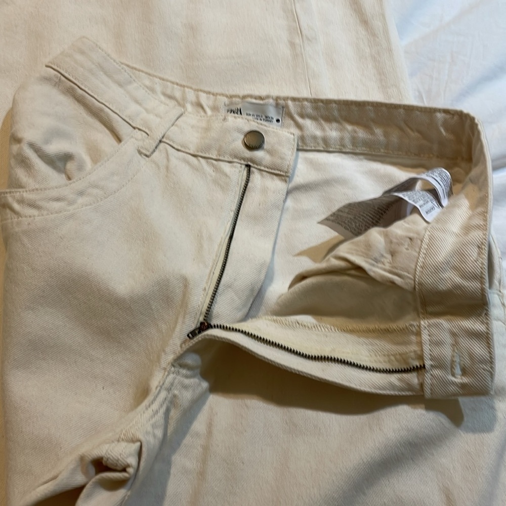 SALE TODAY!! ZARA high rise wide leg “skater” off white jeans size 8 - Picture 5 of 11
